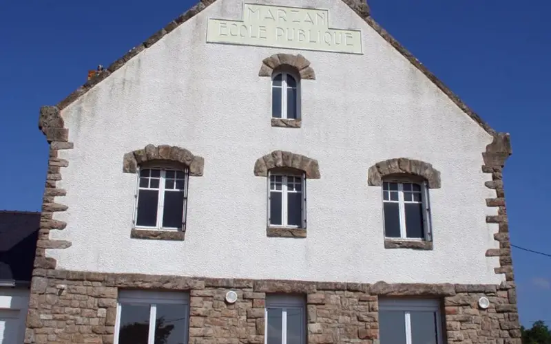 Cour de l'école publique le Pigeon Vert